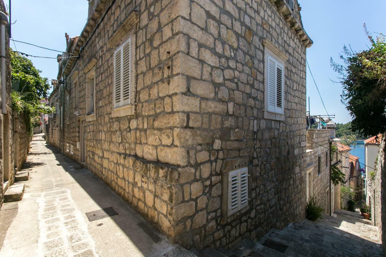 Iva * Cavtat